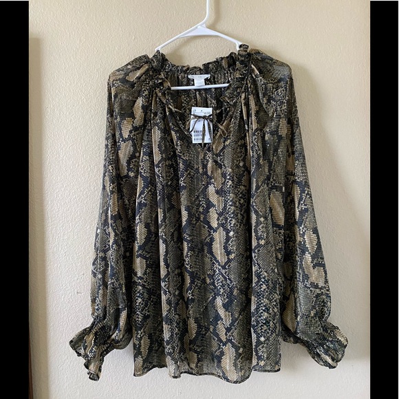 H&M Tops - Blouse